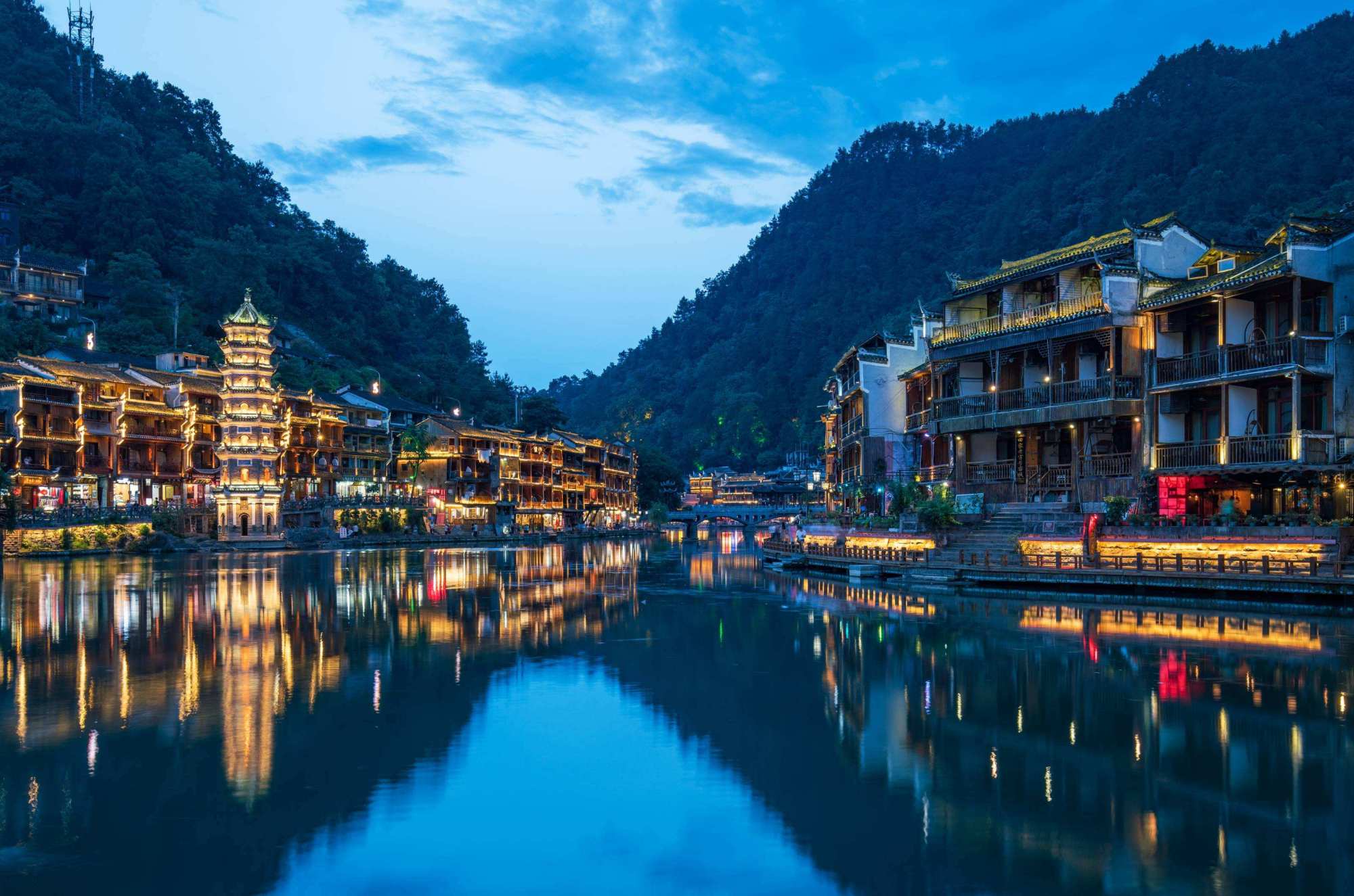 湖南小巷深处的味觉秘境探索