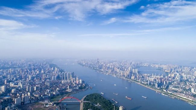 湖北,勇毅前行,湖北发展新篇章外交部发声点赞